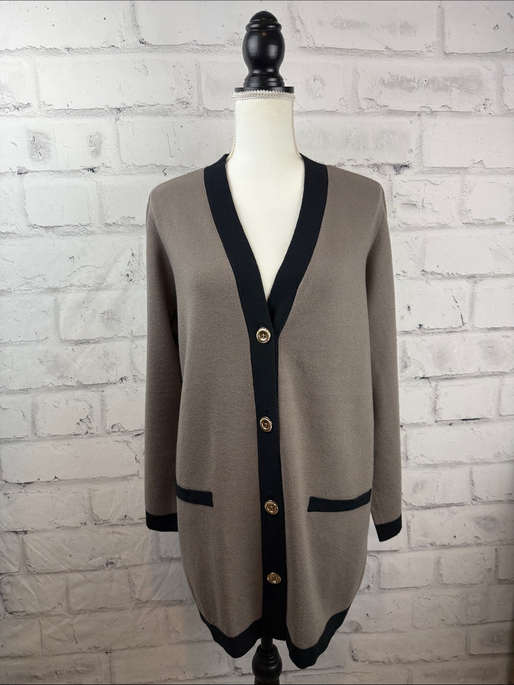 Chico’s Travelers Tipped Button-Down Contrast Trim Cardigan Deep Taupe